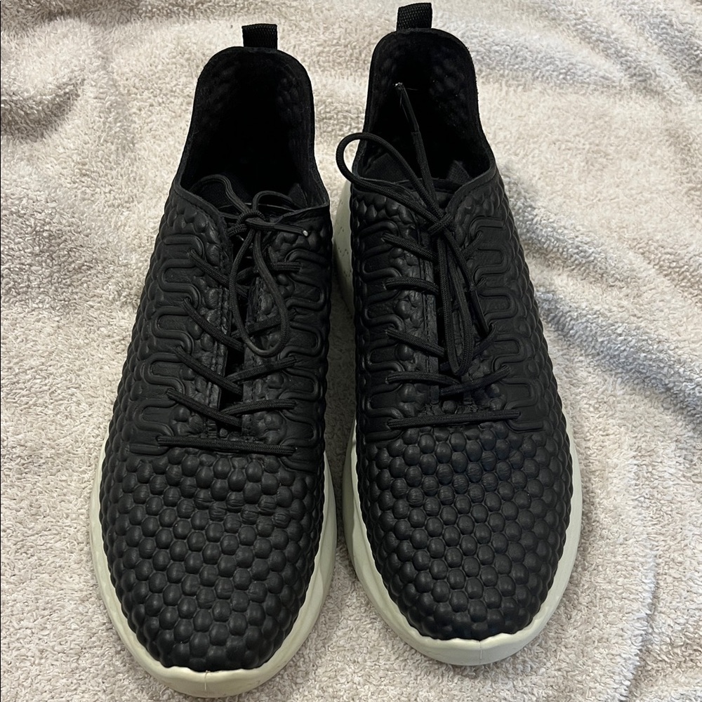 Ecco Black Textured Men's Running Shoes Sz 40